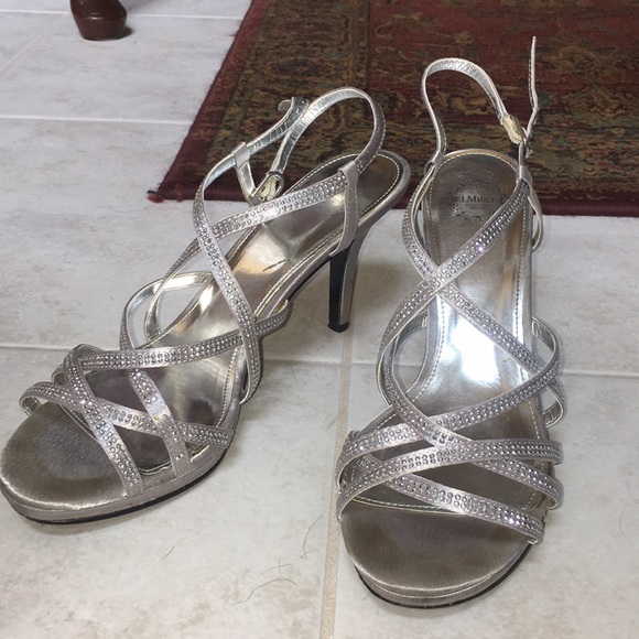 jcpenney Shoes Im Bacall Silver Heels Poshmark
